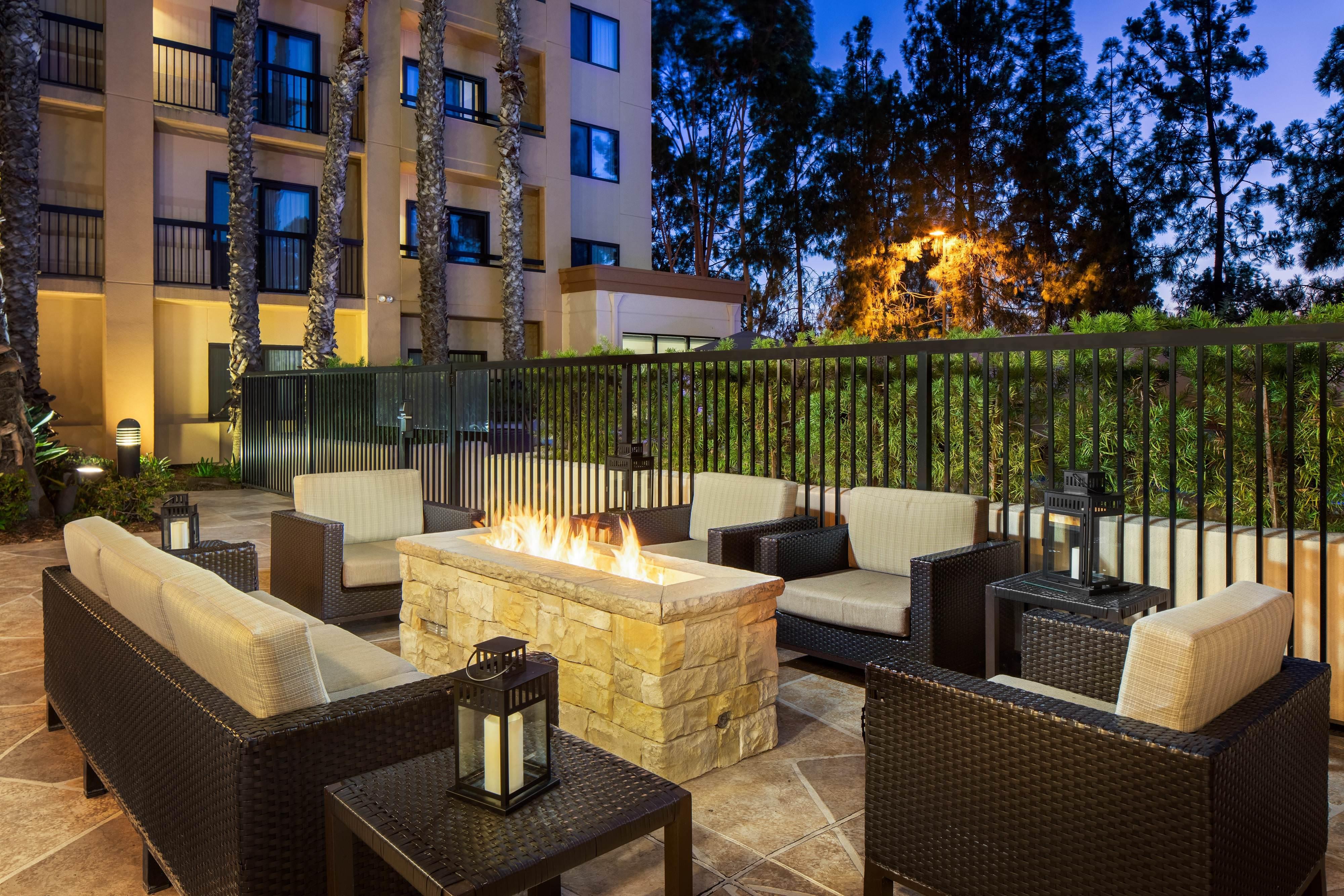 Отель Sonesta Select Laguna Hills Irvine Spectrum Экстерьер фото